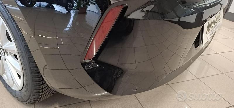 Usata Opel Astra Edition 110 CV (80 kW) 2023 Nero Berlina