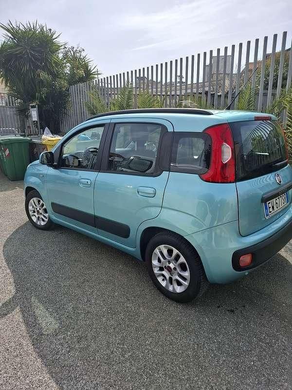 Usata Fiat Panda Young 75 CV (55 kW) 2014 Utilitaria