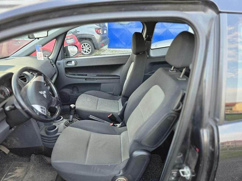 Usata Mitsubishi Colt 75 CV (55 kW) 2011 Other Berlina