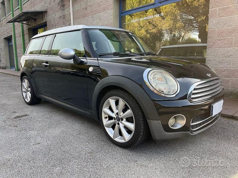 Nero Usata 2010 Mini Cooper Clubman Station wagon | 2200 € (Super prezzo) - Immagine 1/4