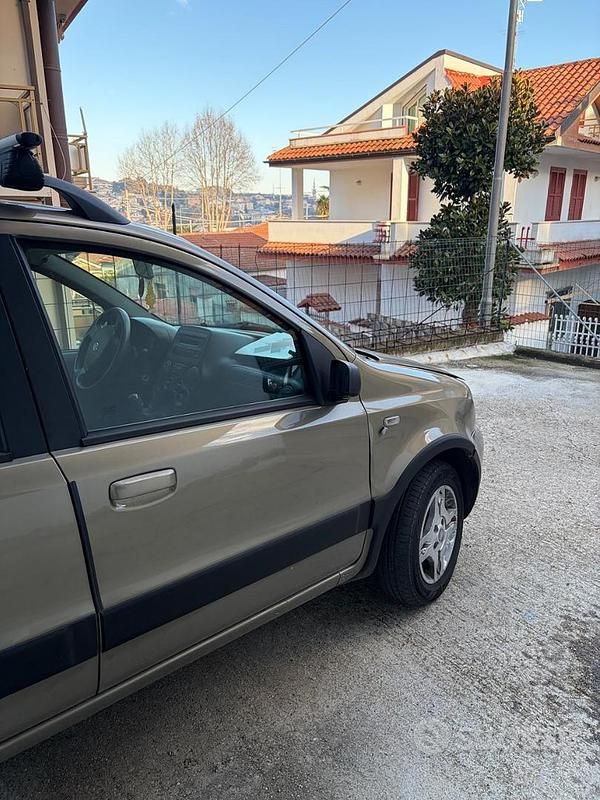 Usata Fiat Panda 60 CV (44 kW) 2008 Marrone Utilitaria