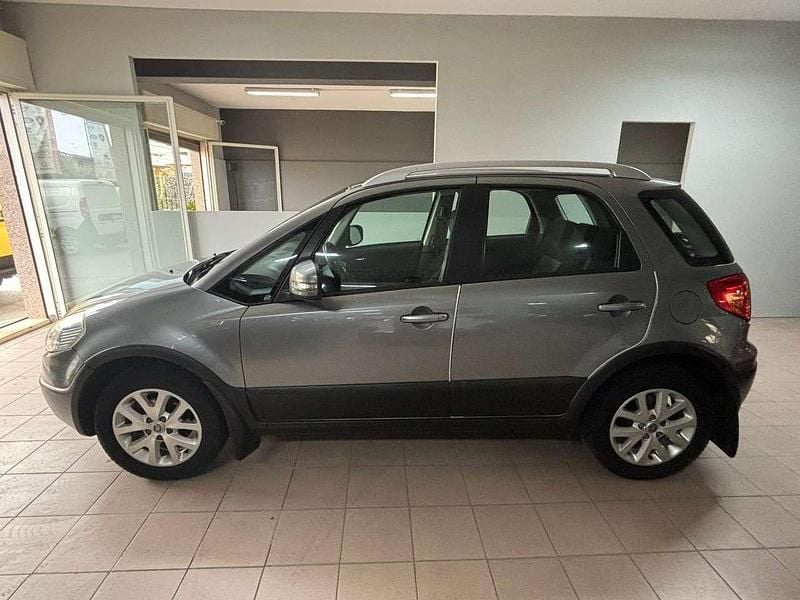 Usata Fiat Sedici Emotion 135 CV (99 kW) 2013 Grigio SUV