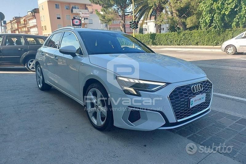 Usata Audi A3 Sportback S-Line 116 CV (85 kW) 2020 Bianco Utilitaria