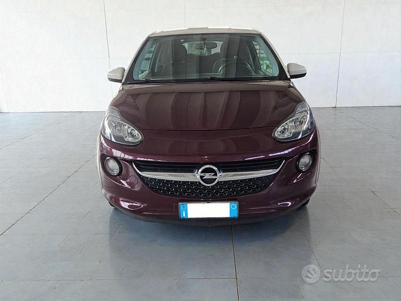 Usata Opel Adam Jam 87 CV (63 kW) 2016 Bordeaux metallizzato Utilitaria