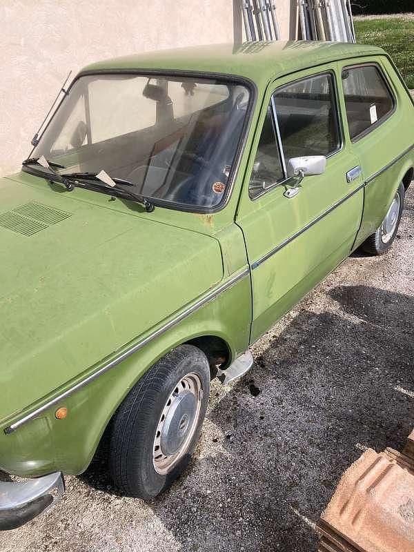 Usata Fiat 127 45 CV (33 kW) 1977 Verde Berlina