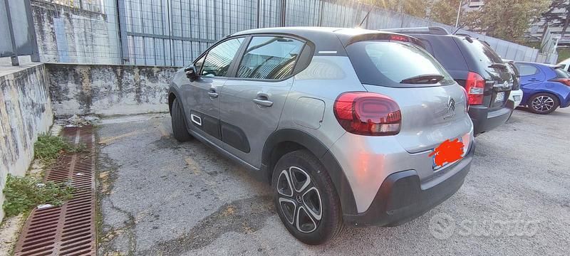 Usata Citroën C3 Shine 83 CV (61 kW) 2022 Grigio Berlina