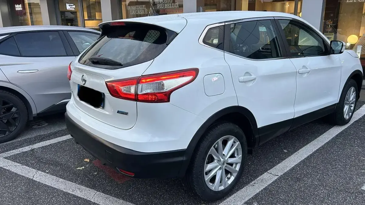 Usata Nissan Qashqai Acenta 131 CV (96 kW) 2014 SUV