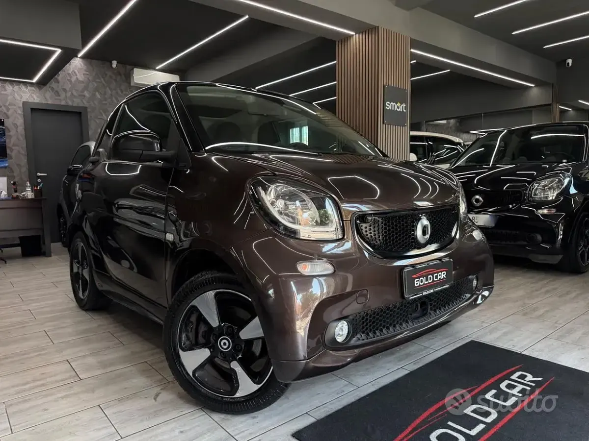 Usata Smart ForTwo Coupé Brabus 90 CV (66 kW) 2018 Marrone Coupé
