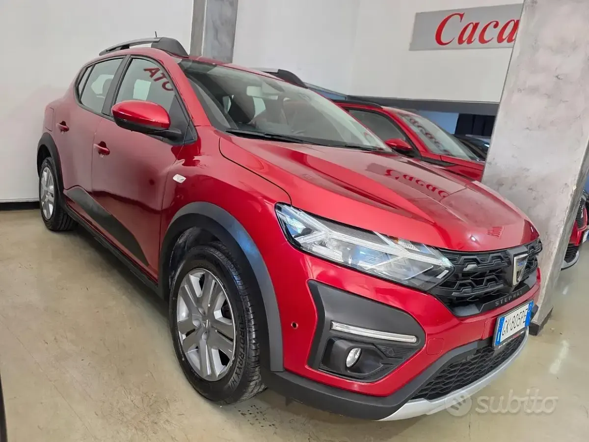 Usata Dacia Sandero 101 CV (74 kW) 2022 Rosso Berlina