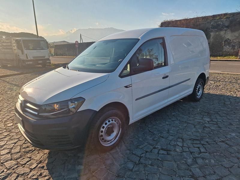 Usata VW Caddy Maxi 110 CV (80 kW) 2018 Bianco Monovolume