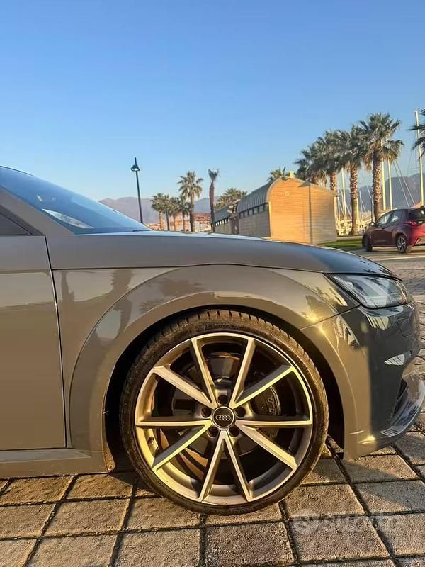 Usata Audi TTS 310 CV (228 kW) 2016 Grigio