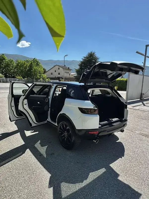 Usata Land Rover Range Rover evoque Dynamic 190 CV (139 kW) 2012 Bianco SUV
