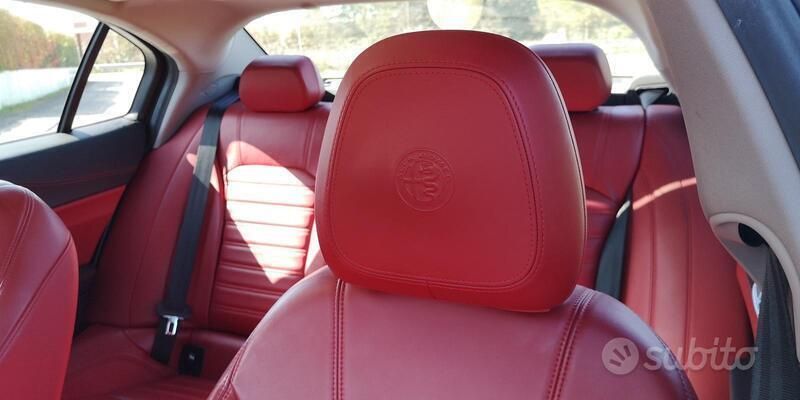 Usata Alfa Romeo Giulia Lusso 190 CV (139 kW) 2019 Bianco Berlina