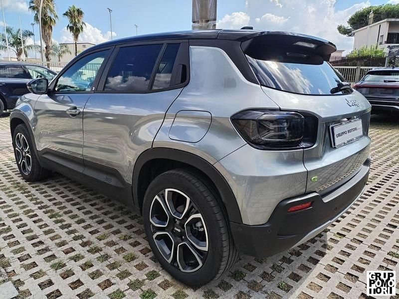 Usata Jeep Avenger Summit 110 CV (80 kW) 2024 Grigio SUV