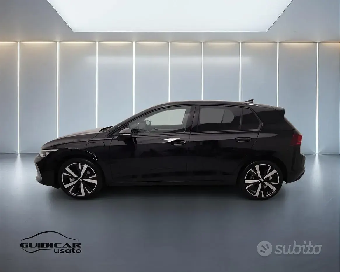 Nuova VW Golf VIII 150 CV (110 kW) 2026 Nero Berlina