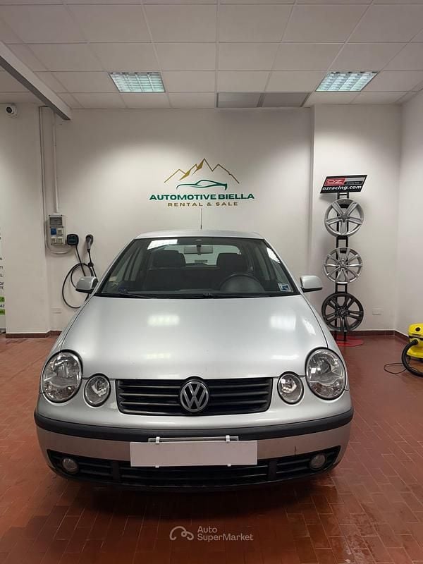 Usata VW Polo 75 CV (55 kW) 2003 Argento Berlina