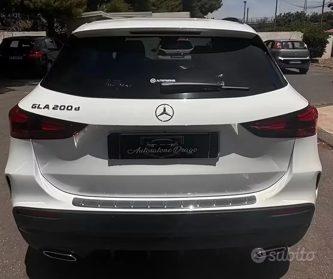Usata Mercedes GLA200 AMG line 150 CV (110 kW) 2026 Bianco SUV