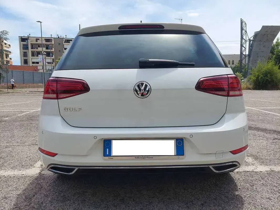 Usata VW Golf VII Highline 116 CV (85 kW) 2018 Bianco Berlina