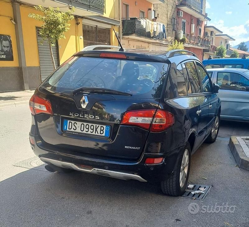 Nero Usata 2008 Renault Koleos SUV | 2400 € (Buon prezzo) - Immagine 1/2