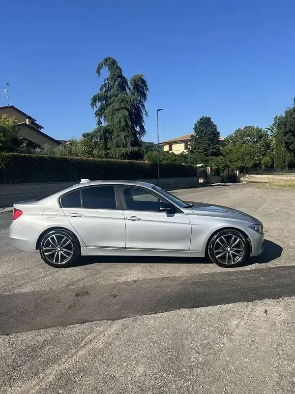 Usata BMW 316 116 CV (85 kW) 2012 Berlina
