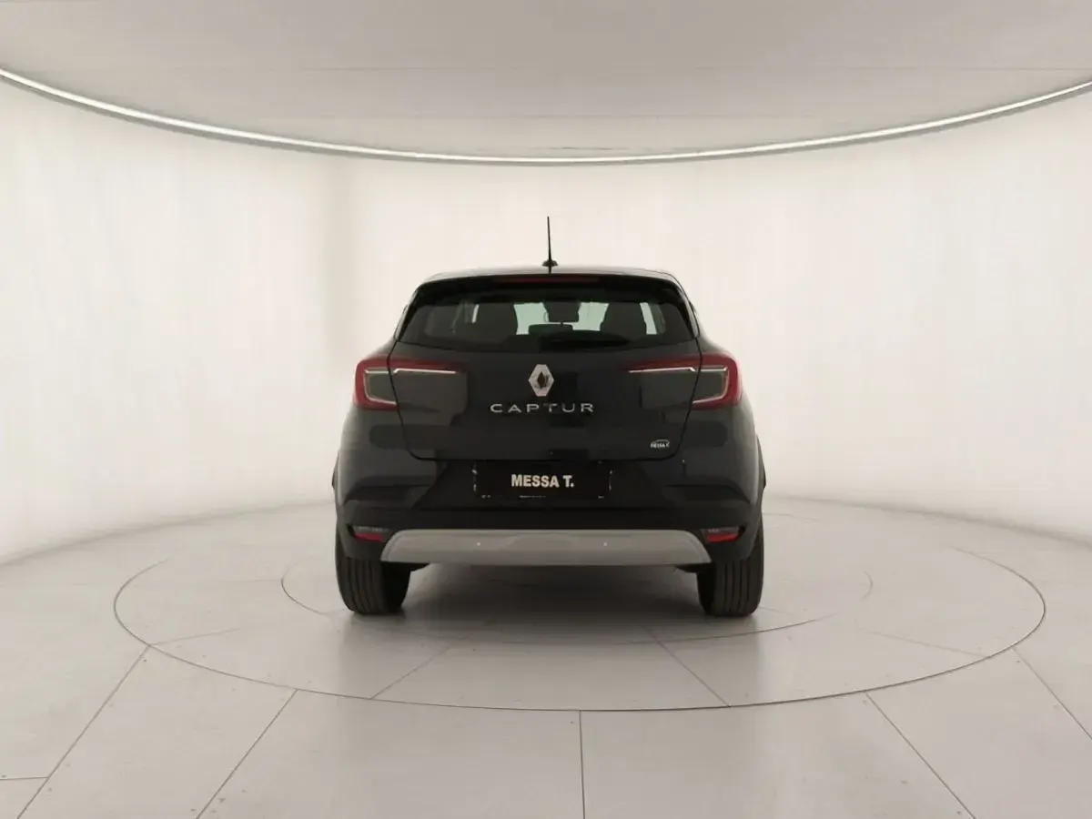 Usata Renault Captur Zen 91 CV (66 kW) 2023 Blu SUV
