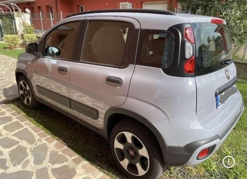 Usata Fiat Panda Cross Cross 69 CV (50 kW) 2021 Utilitaria