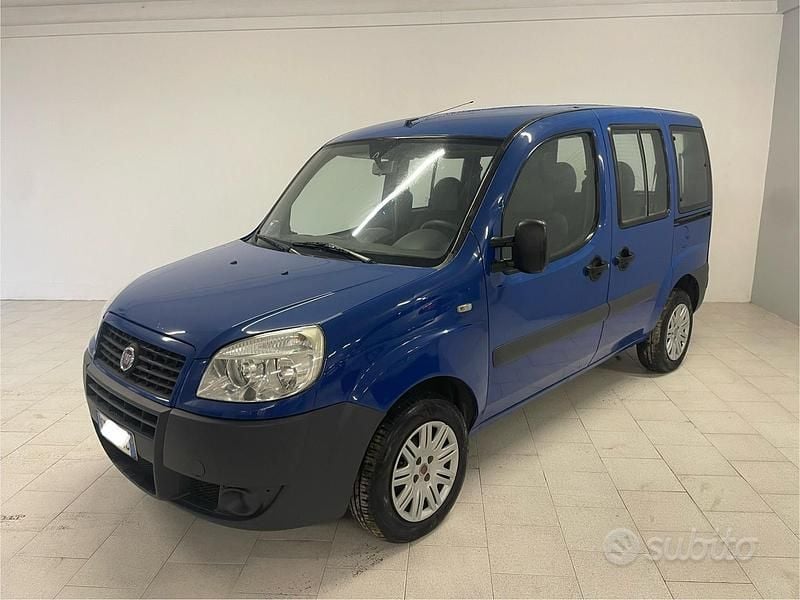 Blu Usata 2008 Fiat Doblò Active Monovolume | 3300 € (Buon prezzo) - Immagine 1/4