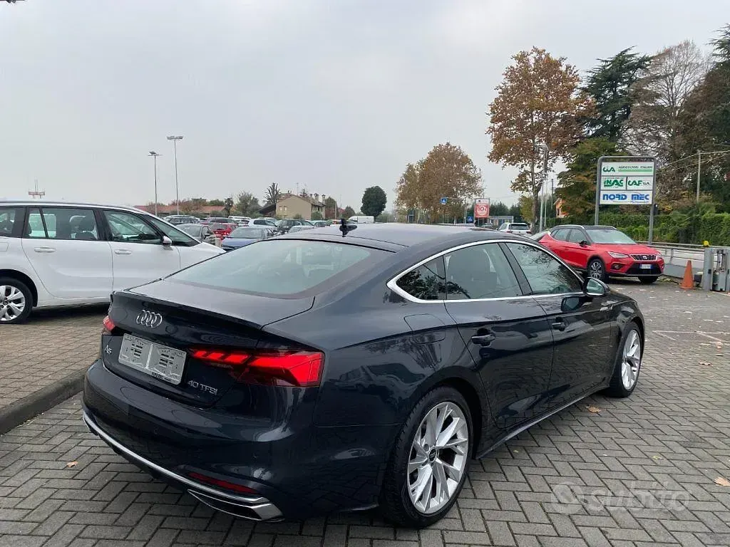 Usata Audi A5 Advanced 204 CV (150 kW) 2023 Grigio manhattan Coupé