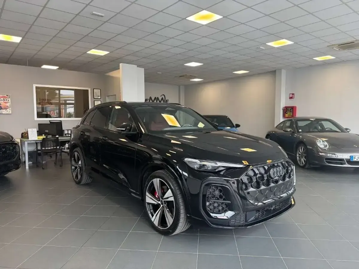 Usata Audi SQ5 Ambiente 367 CV (269 kW) 2025 Nero SUV