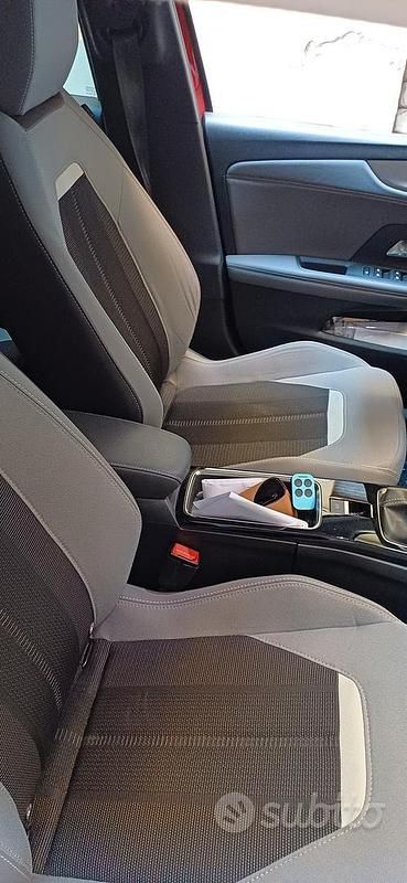 Usata Opel Mokka 136 CV (100 kW) 2023 Rosso SUV