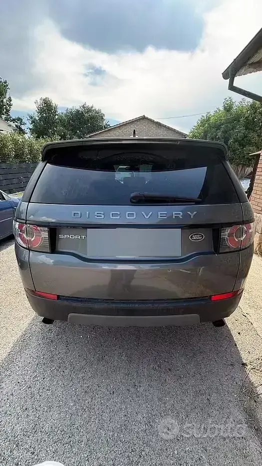 Usata Land Rover Discovery Sport 150 CV (110 kW) 2016 Grigio SUV