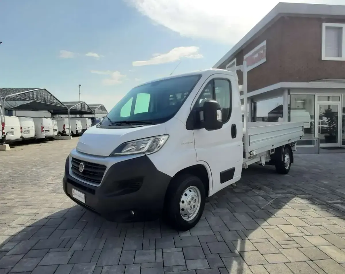 Usata Fiat Ducato 150 CV (110 kW) 2019 Bianco Furgone