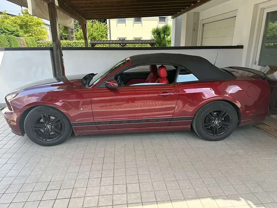 Usata Ford Mustang 305 CV (224 kW) 2013