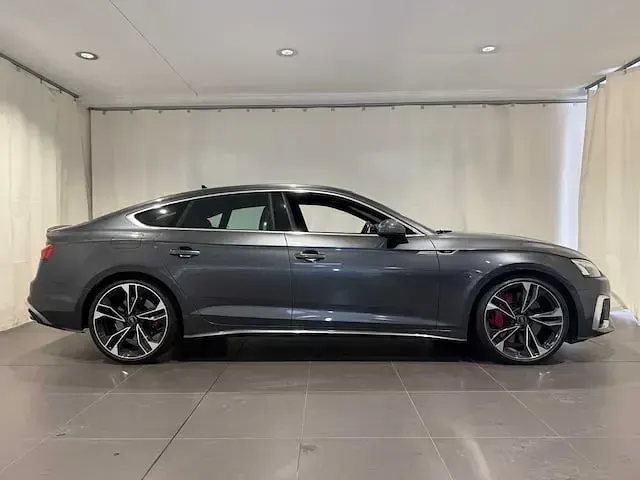 Usata Audi S5 Sportback Sport 341 CV (250 kW) 2022 Grigio daytona perla Utilitaria