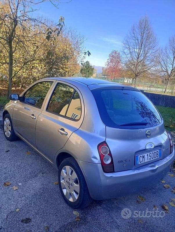 Usata Nissan Micra Acenta 82 CV (60 kW) 2003 Grigio Utilitaria