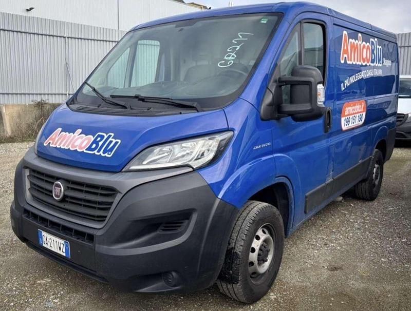Usata Fiat Ducato 120 CV (88 kW) 2020 Blu/azzurro Furgone