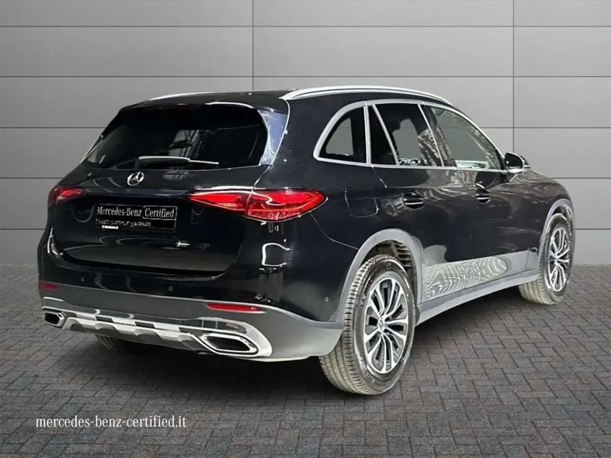 Usata Mercedes GLC220 Advanced 197 CV (144 kW) 2023 Nero SUV