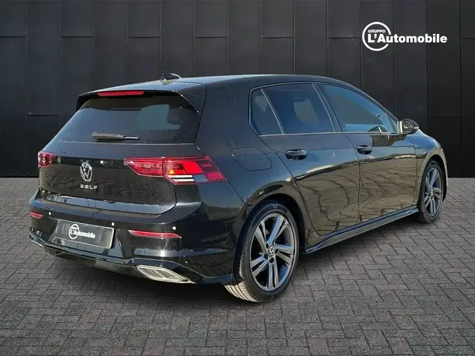 Occasion VW Golf VII R-line 150 ch (110 kW) 2021 Noir Citadine