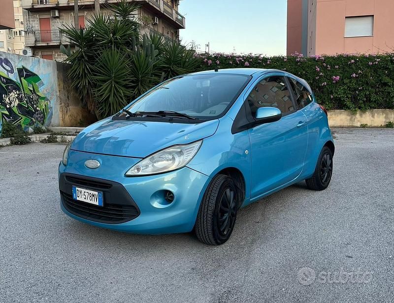 Usata 2011 Ford Ka Tre volumi | 3450 € (Ottimo prezzo) - Immagine 1/4