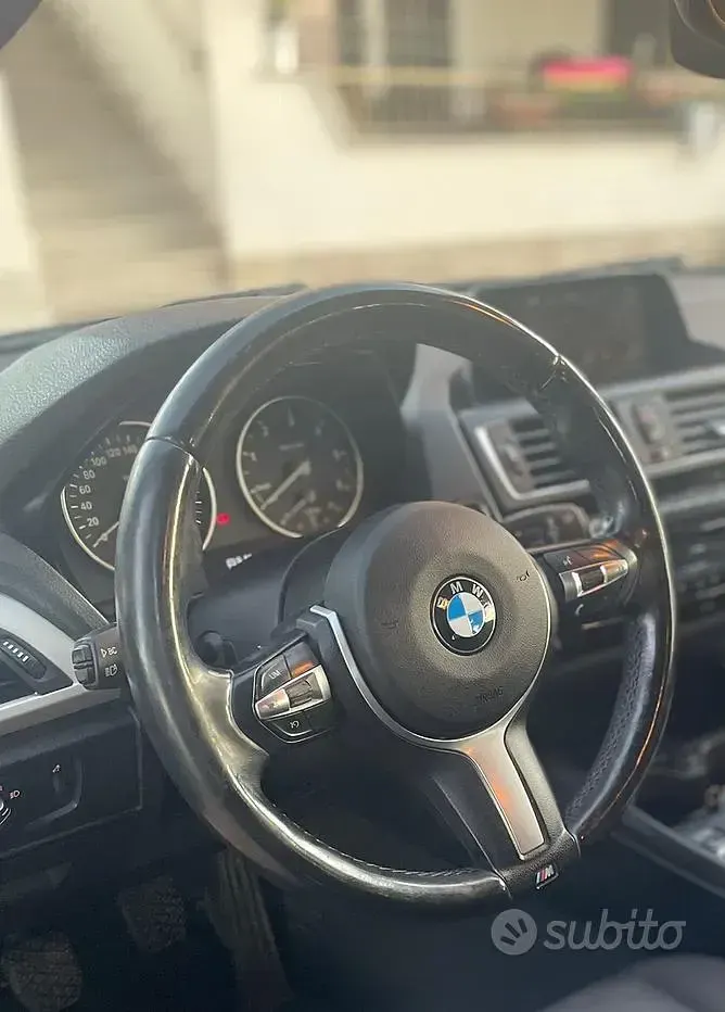 Usata BMW 116 M Sport 116 CV (85 kW) 2016 Grigio Utilitaria