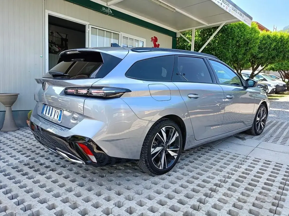 Usata Peugeot 308 Allure 131 CV (96 kW) 2022 Grigio Station wagon