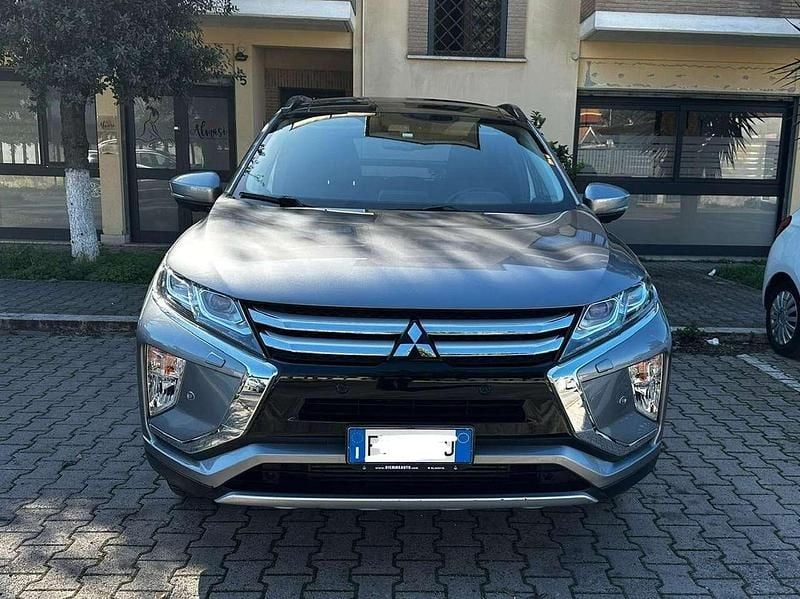 Usata Mitsubishi Eclipse Cross Instyle 163 CV (119 kW) 2019 Titanium gray SUV