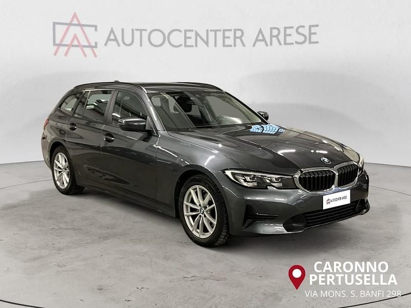 Usata BMW 320 Advantage 190 CV (139 kW) 2021 Grigio metallizzato Station wagon