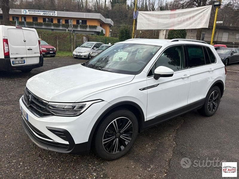 Usata VW Tiguan Elegance 150 CV (110 kW) 2022 Bianco SUV