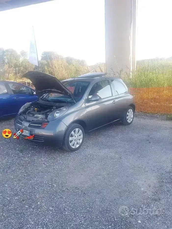 Usata Nissan Micra 82 CV (60 kW) 2005 Grigio Utilitaria
