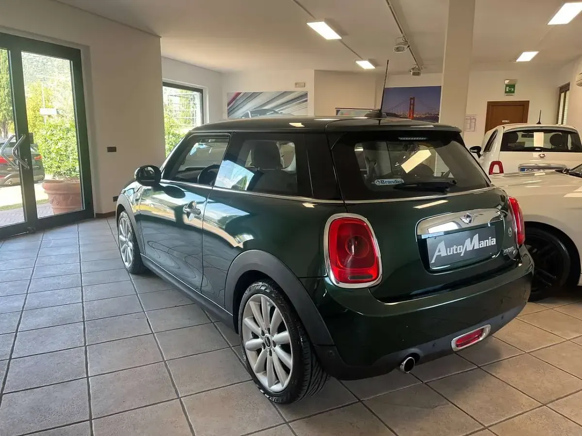 Usata Mini Cooper D Hype 116 CV (85 kW) 2016 Verde Utilitaria
