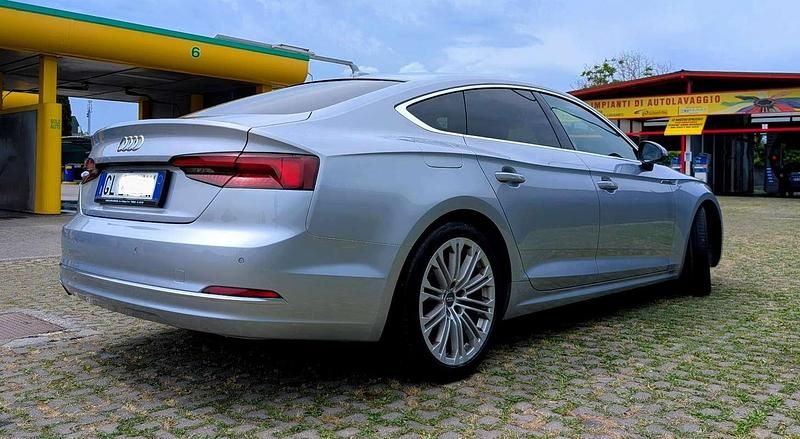 Usata Audi A5 Sportback Ambiente 150 CV (110 kW) 2019 Utilitaria