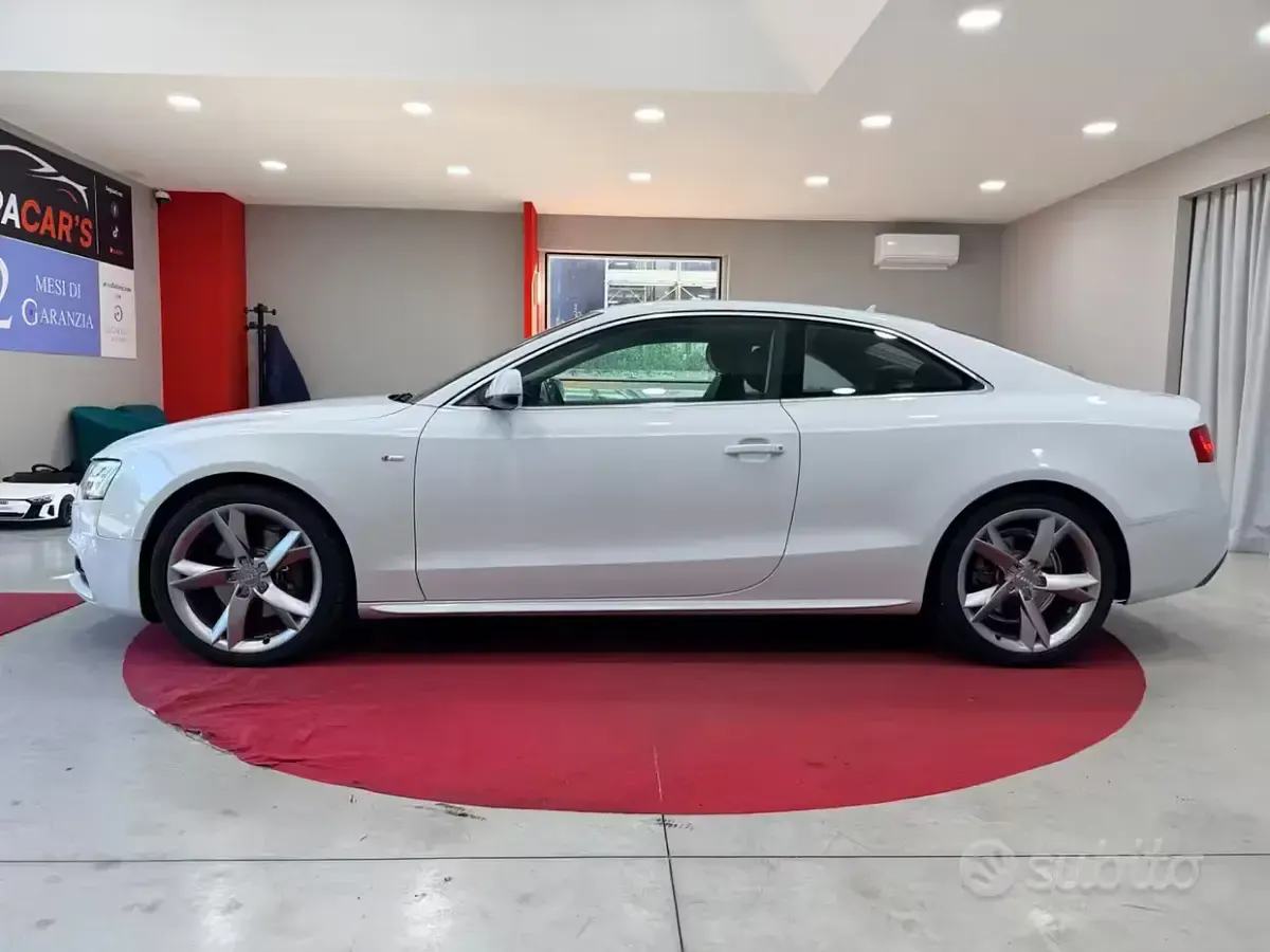 Usata Audi A5 S-Line 245 CV (180 kW) 2012 Bianco Coupé