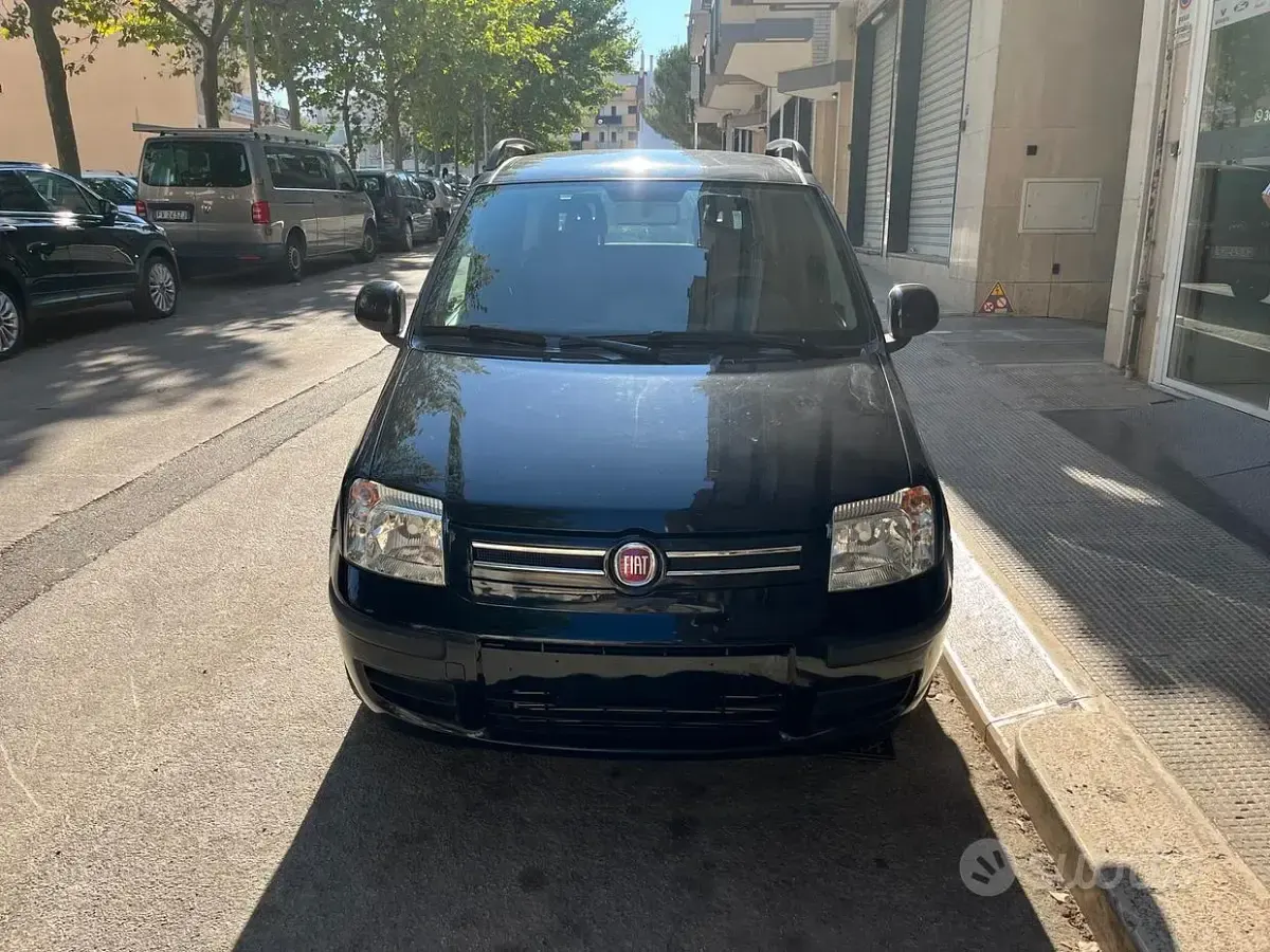 Usata Fiat Panda Lounge 69 CV (50 kW) 2012 Utilitaria