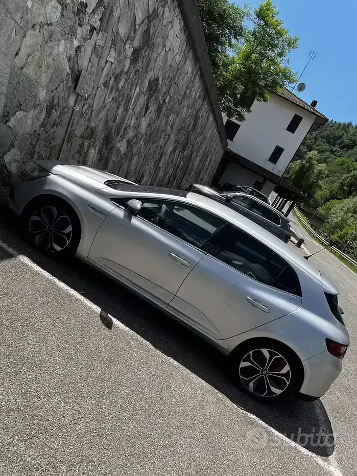 Usata Renault Mégane 2017 Grigio Berlina